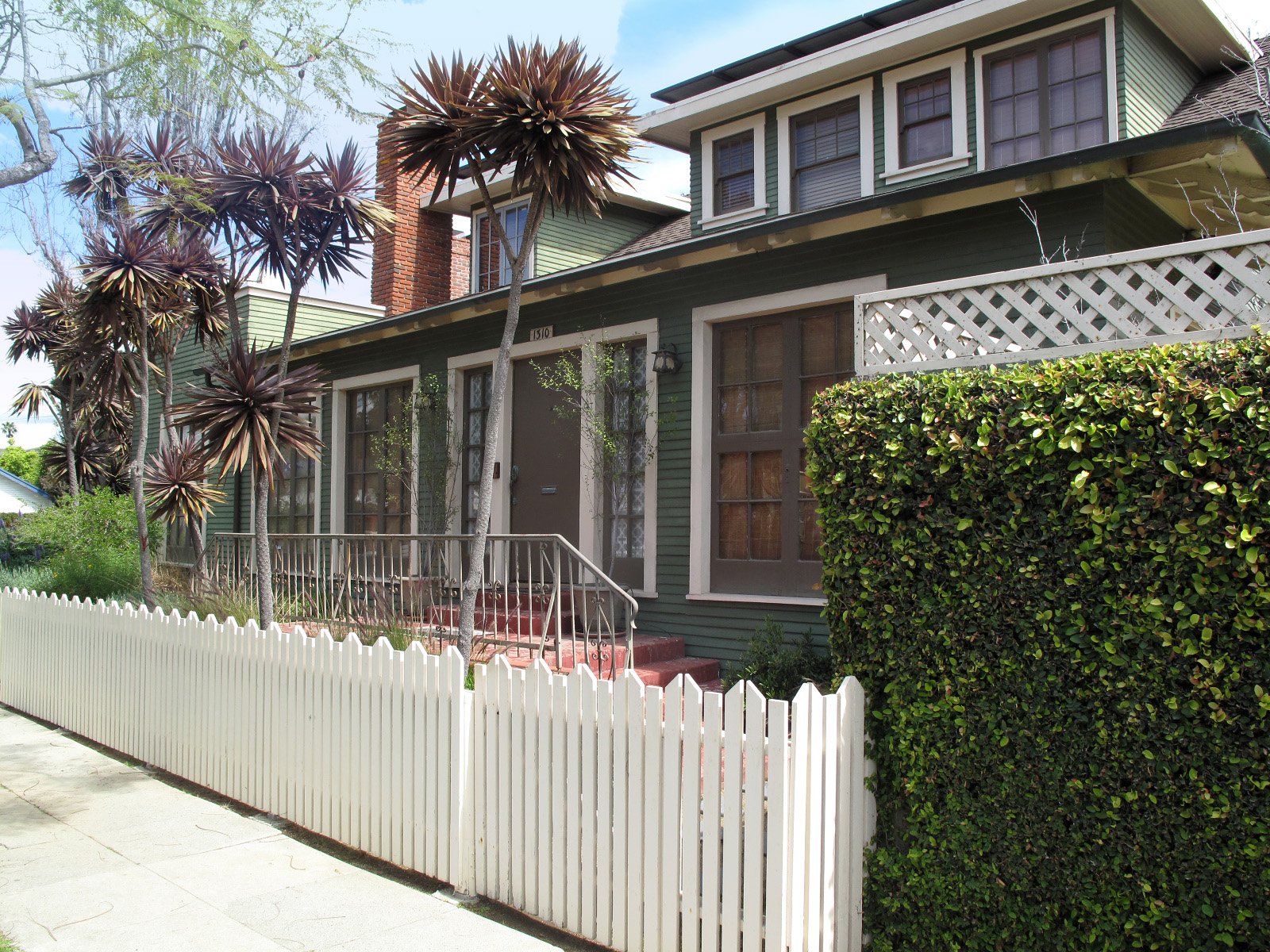 Gate Repair in Venice, CA Fence install in Venice, CA Fence Repair in Venice, CA Gate Repair in Venice, CA Garage Door install in Venice, CA Gate Install in Venice, CA Gate Access Control in Venice, CA